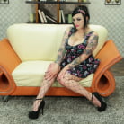 Scarlet LaVey in 'Pin Up Pounding'