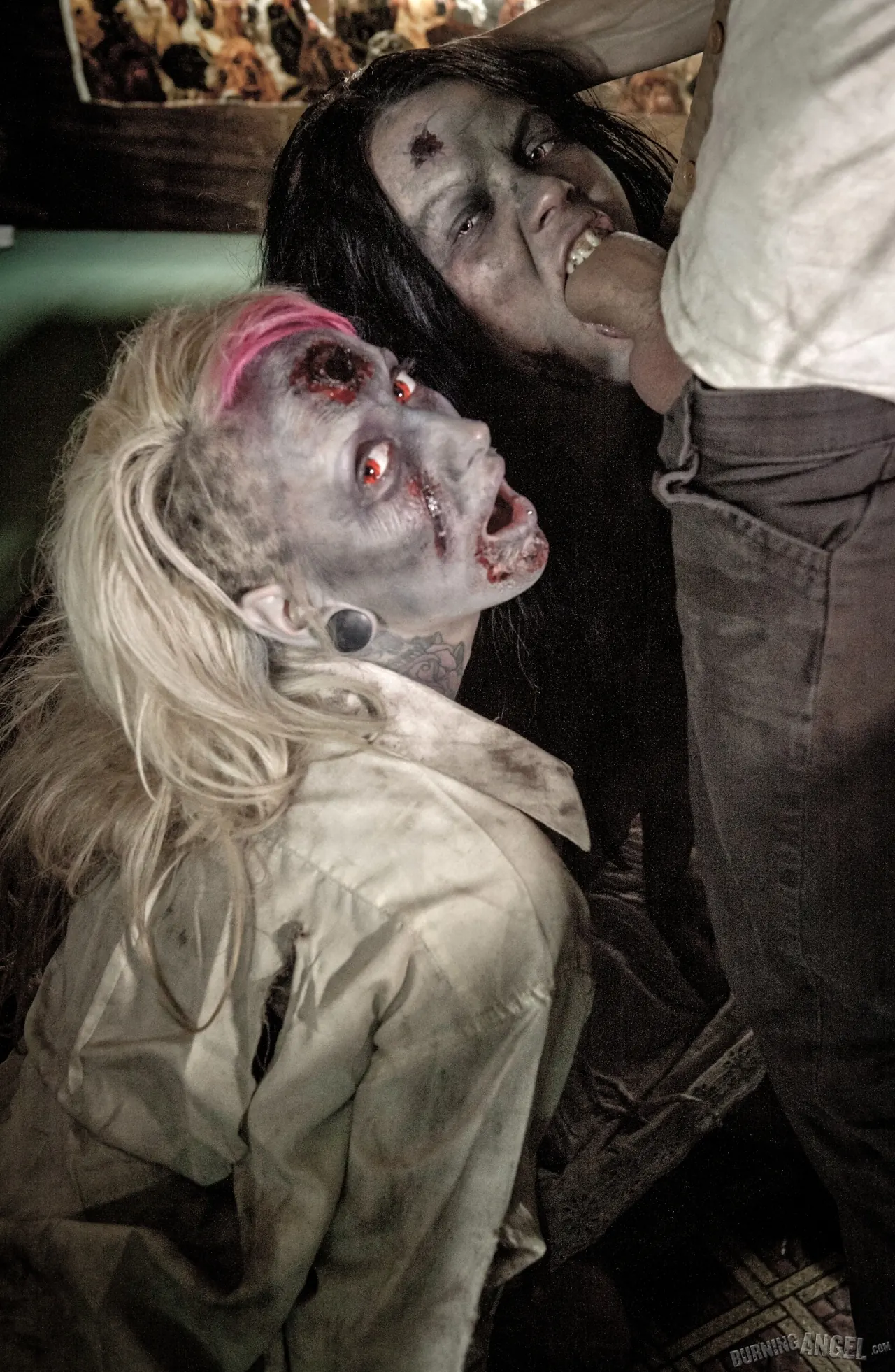 Brittany Lynn - Daryl Dixon Dicks 'Em | Picture (4)