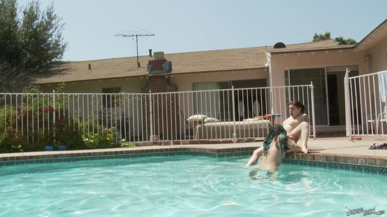 Poolside Pussy