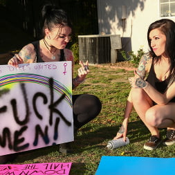 Dykes Takin' Dick - Callie Cyprus