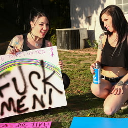 Dykes Takin' Dick - Callie Cyprus
