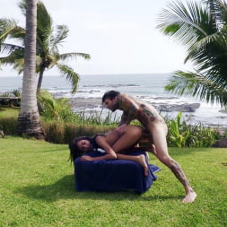 Fucking Young Whores On Vacation - Janice and Small Hands