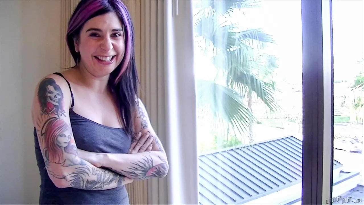 Joanna Angel - Sacramento BJ! | Picture (3)