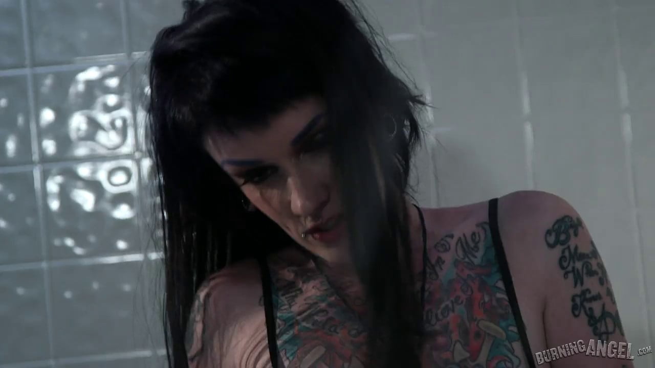Gothic Shower