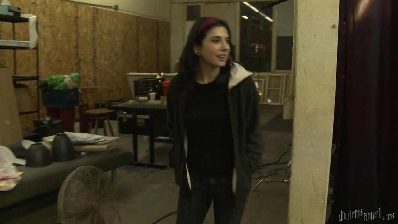 Backstage Bumpin'